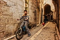 Arka Sokaklarda - Fotoraf: Yusuf Mansiz fotoraflar fotoraf galerisi. 