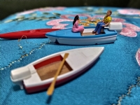 Miniciks Hayatlar ” Boat On The River”